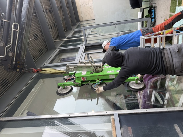 About Eltham Glazing
